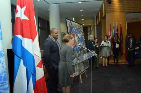 Cuban Painter Michel Mirabal Donates Work of Art to ICAO in Montreal
