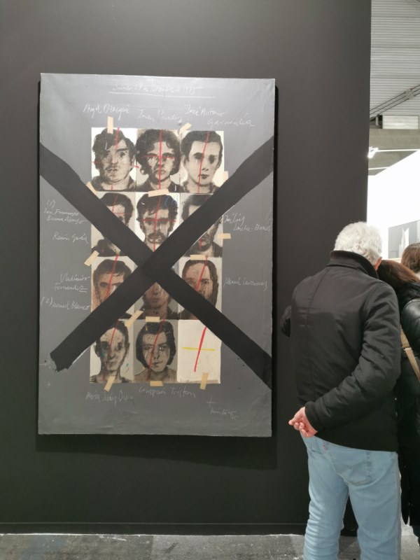 Arte vasco de la posguerra y la Transición en el stand de José de la Mano