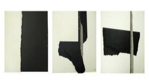 Concha Jerez, Intersecciones Autocensuradas 1, 2 y 3 (1975)  Obra realizada a partir de la rotura de textos ilegibles autocensurados generados a partir de situaciones concretas vividas por la autora durante el franquismo.