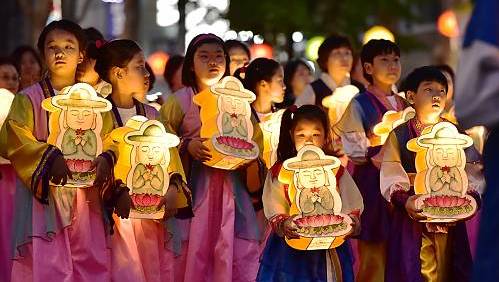 UNESCO includes 32 traditions to intangible heritage lists