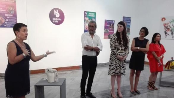Gisela Herrero García, jefa de la Oficina Nacional de Diseño, en la inauguración de Nicaragua Diseña