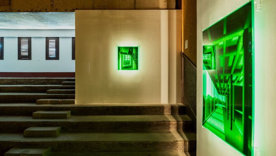 A new solo show by Osvaldo González, 'Estados', has just opened at Galleria Continua Habana!