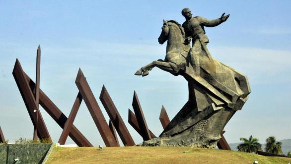 Vista del monumento en la Plaza de la Revolución Mayor General Antonio Maceo 
