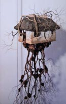 Jorge Mayet 
Lecho de mis raíces, 2009 / Papier-mâché, textile, iron structure and acrylic / 170 x 60 x 60 cm
