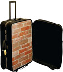 Nostalgia, 2004
Maleta, cemento y ladrillos / Suitcase, brick and cement
85 x 54 x 35 cm
Nostalgia, 2004
Maleta, cemento y ladrillos / Suitcase, brick and cement
85 x 54 x 35 cm