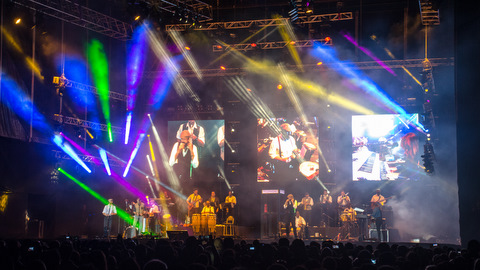 personas en concierro de Juan Luis Guerra en Buenos Aires