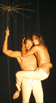 bailarines en escena
