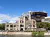 Cúpula de la Bomba Atómica de Hiroshima junto al río Motoyasu, conservada como memorial de la destrucción nuclear